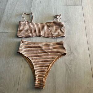 Ellejay women’s 2pc set top size L bottom m